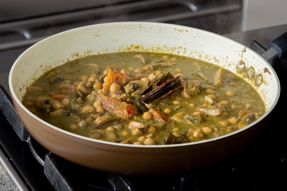 Andhra green chili chickpeas in the pan, after cooking