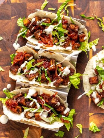 overhead shot of blackened tofu tacos