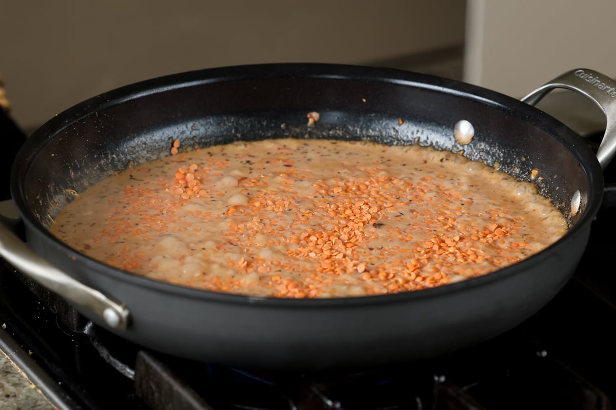 adding lentils to the mixture