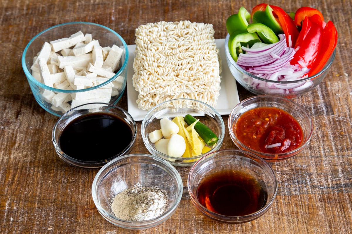 ingredients used for making Manchurian noodles