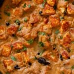 extreme close-up of a panful of Pahadi curry