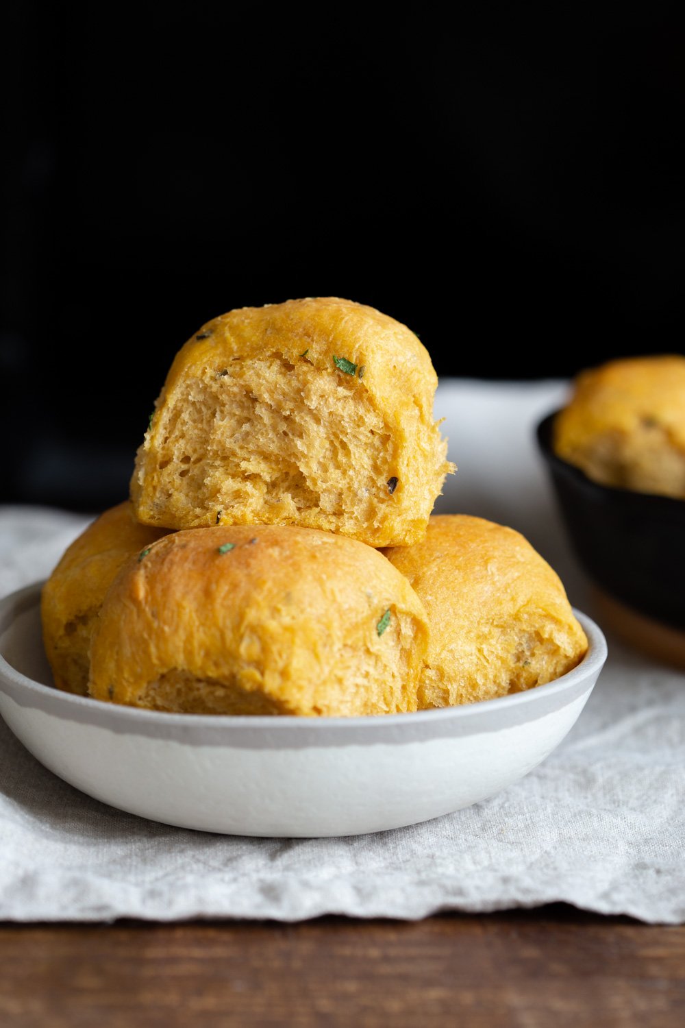 Vegan Sweet Potato Rolls - Soft Herb Dinner Rolls. 7 Ingredients, 1 Bowl, Freezer friendly, No Added Sugar, Almost No Knead. Melt in your mouth sweet potato bread rolls. #Vegan #veganRicha #Soyfree #Nutfree Palm Oil-free #Recipe