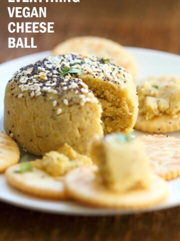 Everything bagel Seasoning Vegan Cheese Ball. No soaking, blending, straining needed! 10 minute vegan cheese ball. Gluten-free. Can be soy-free #vegan #cheese #veganricha | VeganRicha.com