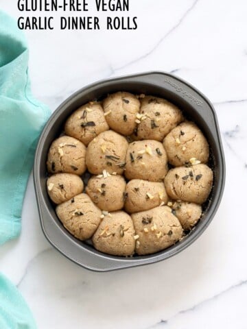 Vegan Gluten free Dinner Rolls with Garlic and Basil. Soft Puffy Gluten-free Dinner Rolls with fresh basil and garlic. Vegan Gluten-free Soy-free Recipe | VeganRicha.com #glutenfree #veganricha #vegan