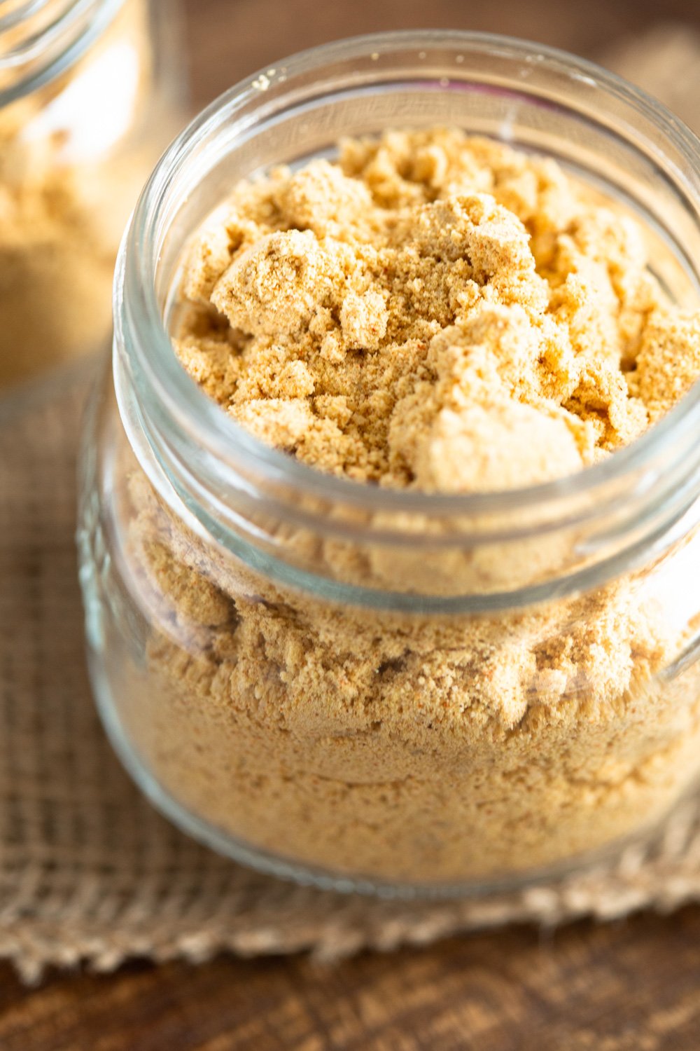This Easy Vegan Mac and Cheese Powder is perfect to whip up mac and cheese within minutes when needed. It also makes a great gift! Add flavors and herbs for variations. Vegan Mac and Cheese Mix Recipe. Glutenfree Nutfree Option